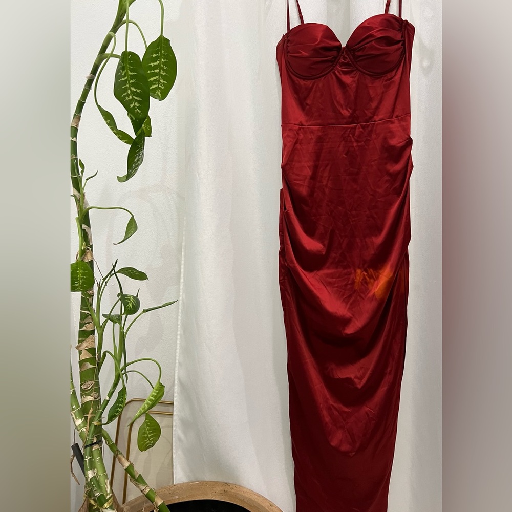 Sexy Ruched Spaghetti Strap Maxi Dress Size Small Burgundy